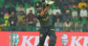 پی ایس ایل میں سب سے زیادہ ڈاٹ بالز کھیلنے کا ریکارڈ